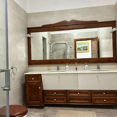 Πανσιόν Galileo Gzira
