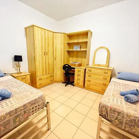 Galileo Πανσιόν Gzira